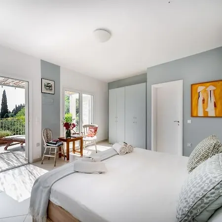 וילה Agni Bay House Kavalleraina