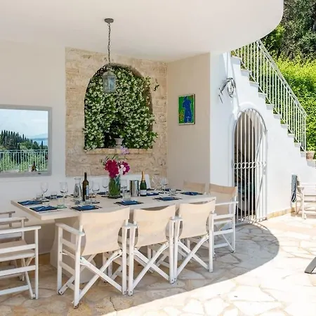Agni Bay House וילה *