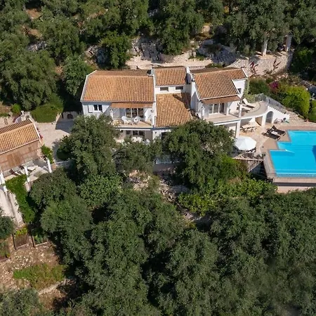 Agni Bay House וילה *
